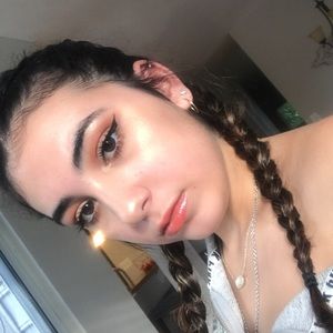 Meet your Posher, Rania